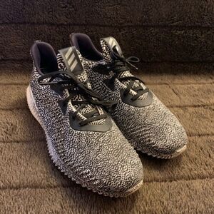 Adidas Alpha Bounce